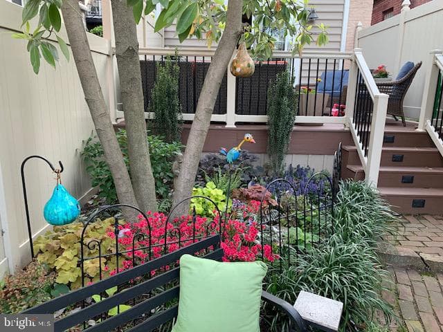 227 N Mulberry Street photo 54