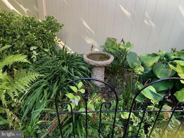 227 N Mulberry Street photo 63