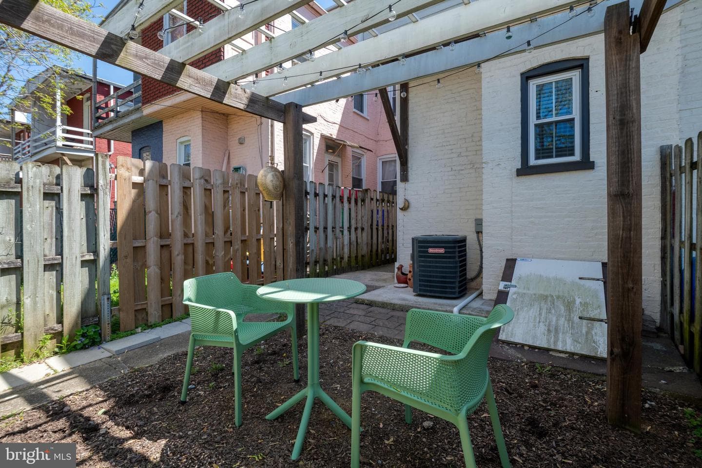 345 E Ross Street photo 36