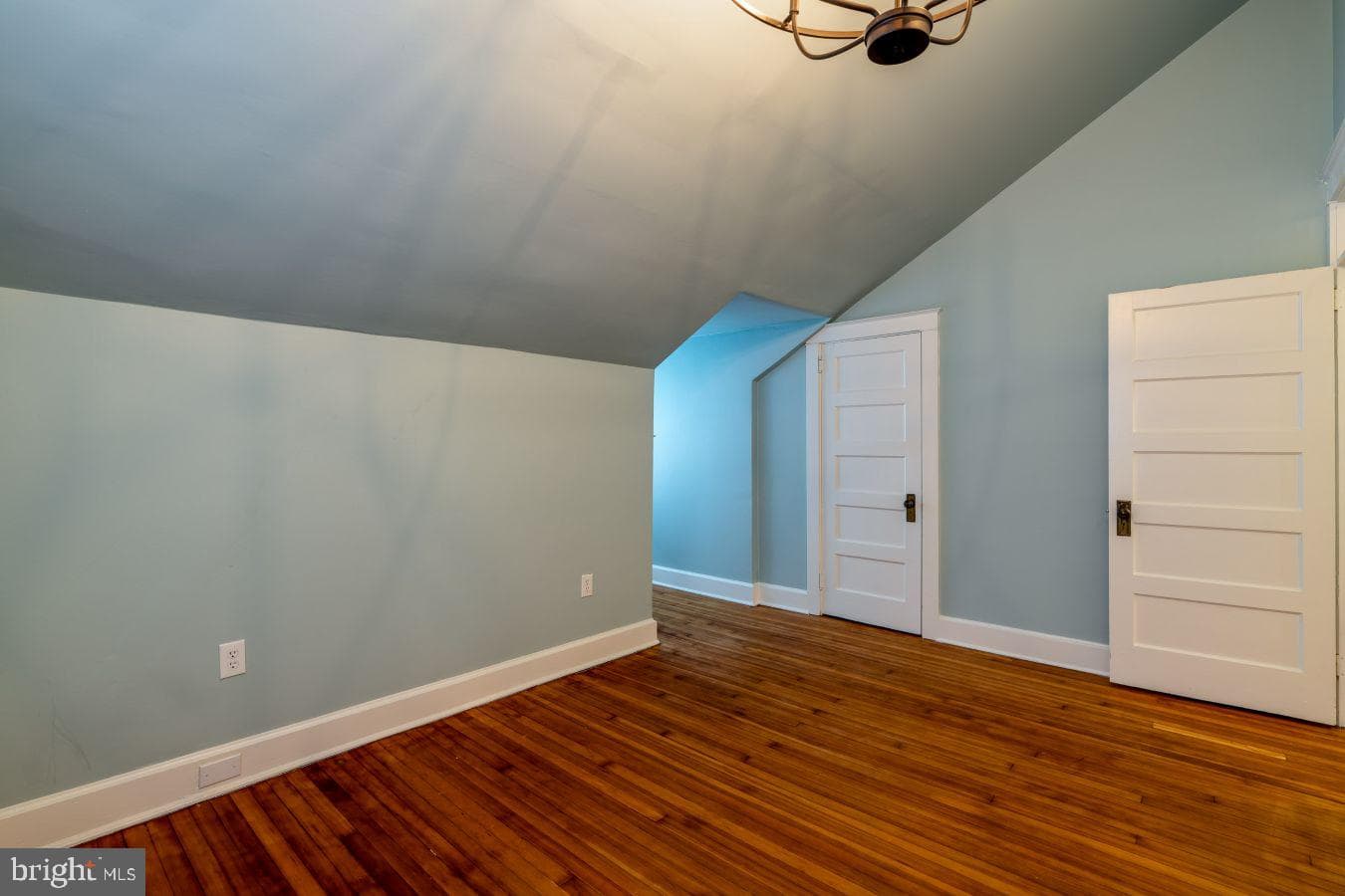 241 Atkins Avenue photo 36