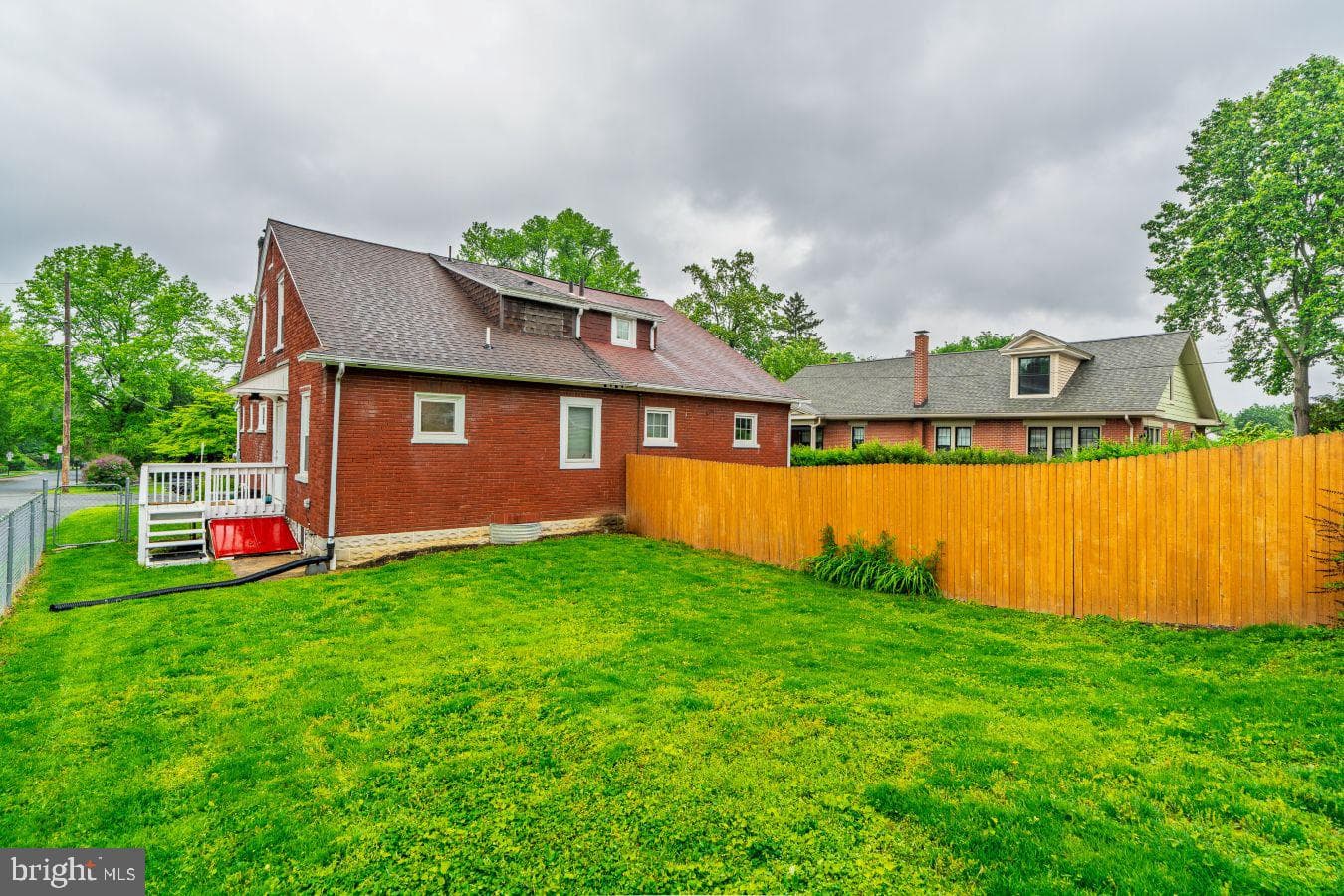 241 Atkins Avenue photo 6