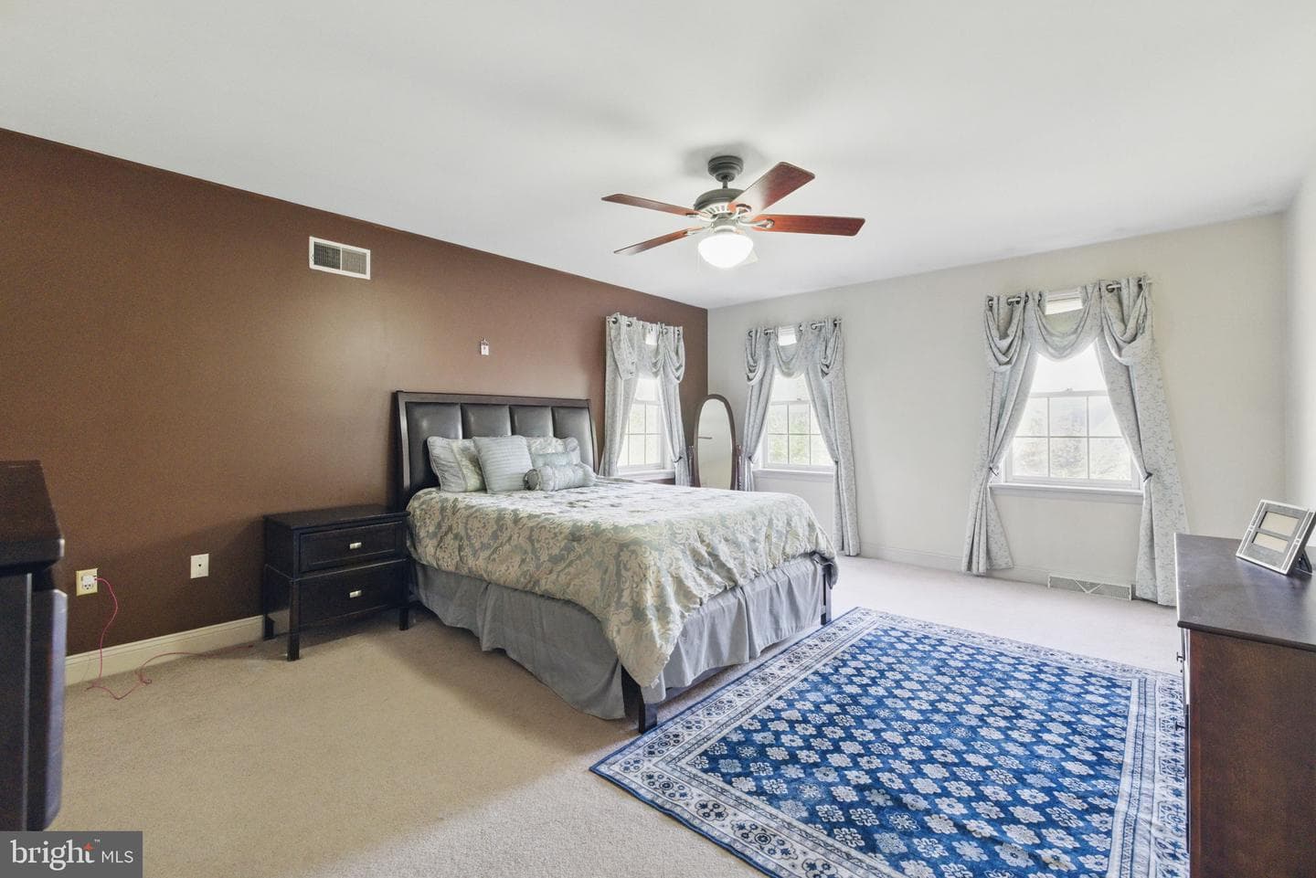 1396 John Adams Drive photo 19