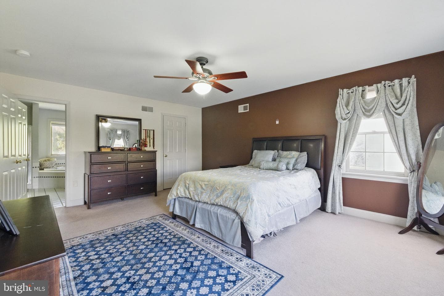 1396 John Adams Drive photo 20
