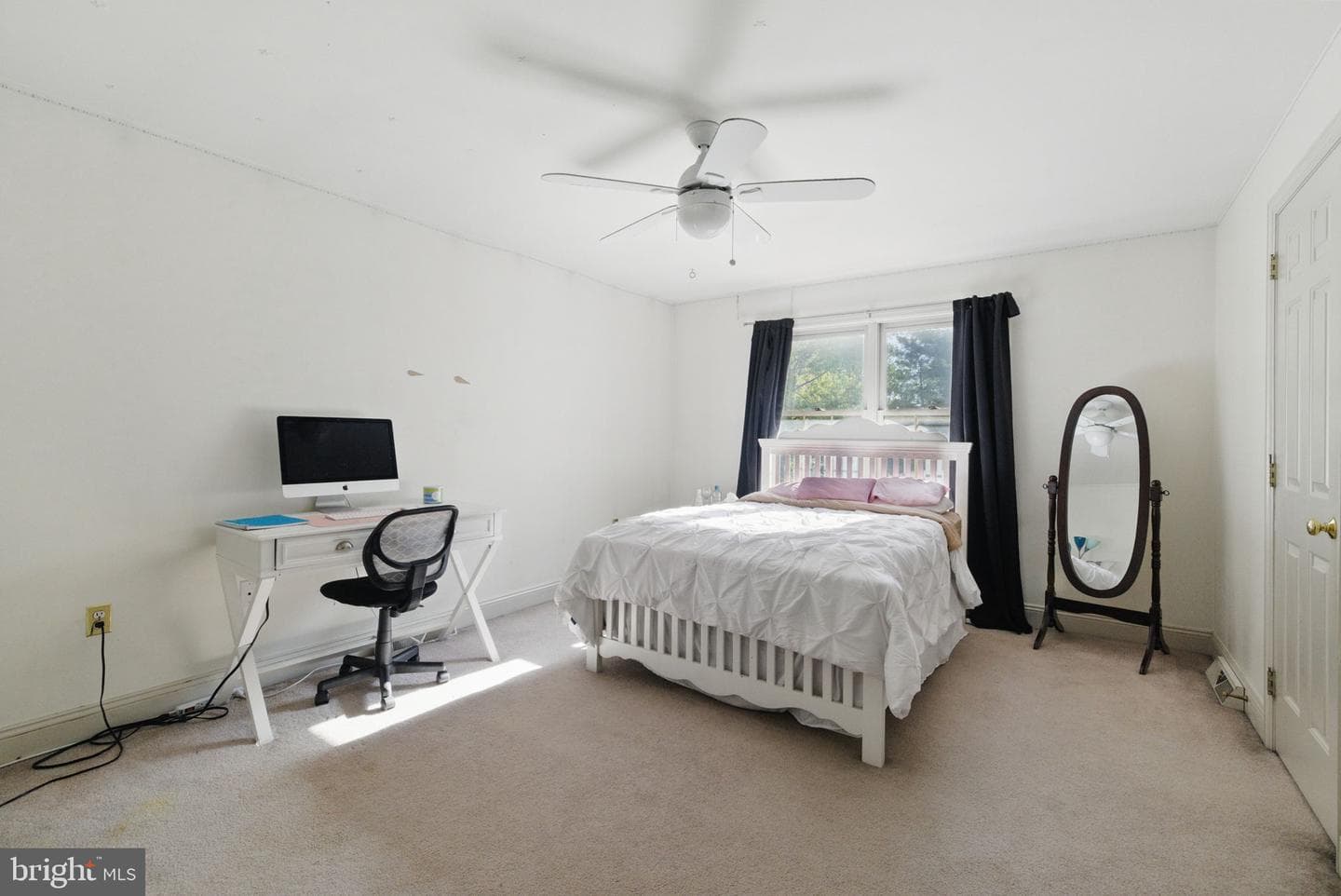 1396 John Adams Drive photo 23