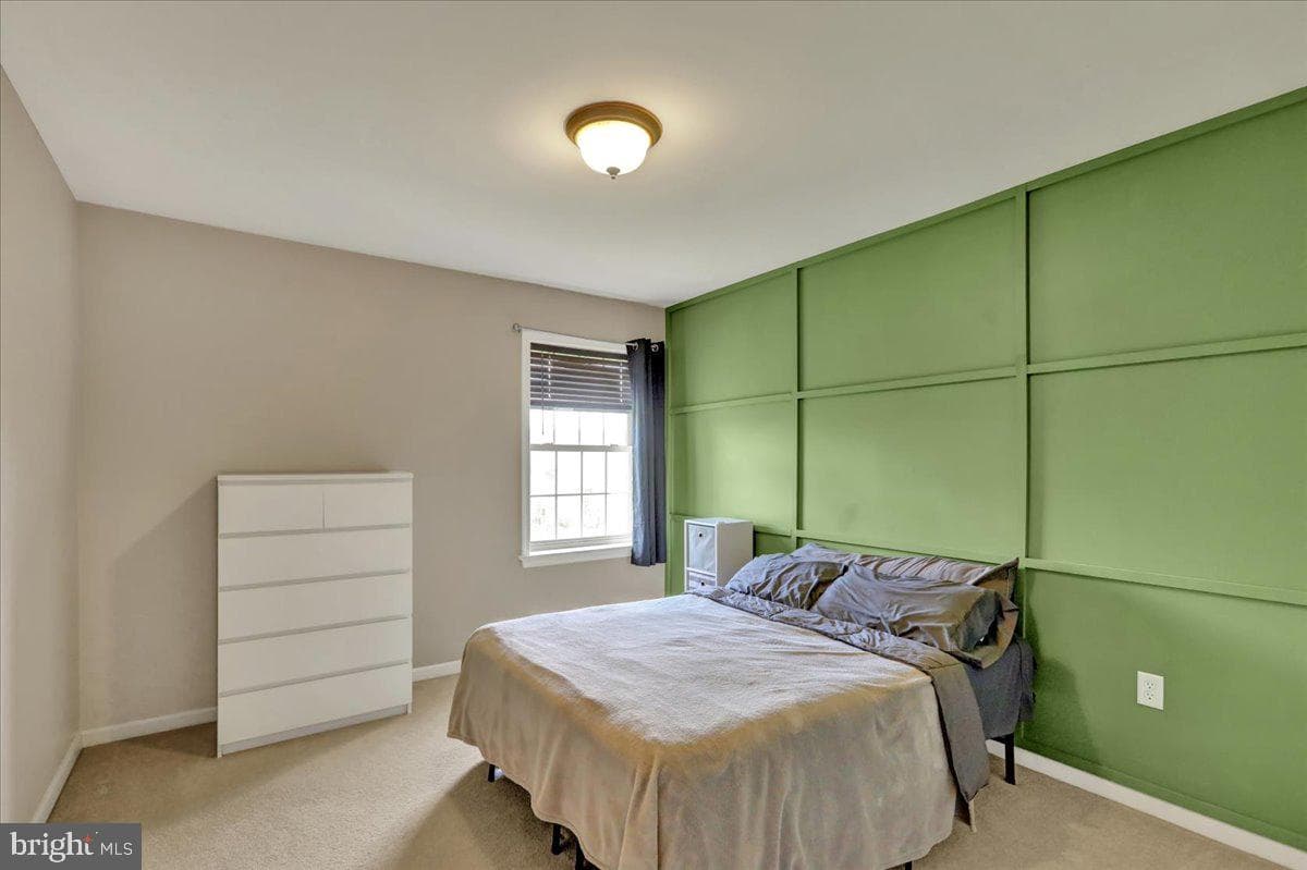 345 Alexandria Court photo 24
