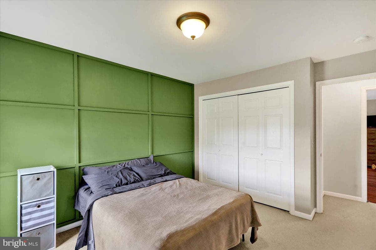 345 Alexandria Court photo 25
