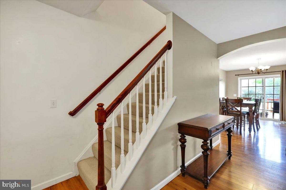 345 Alexandria Court photo 7