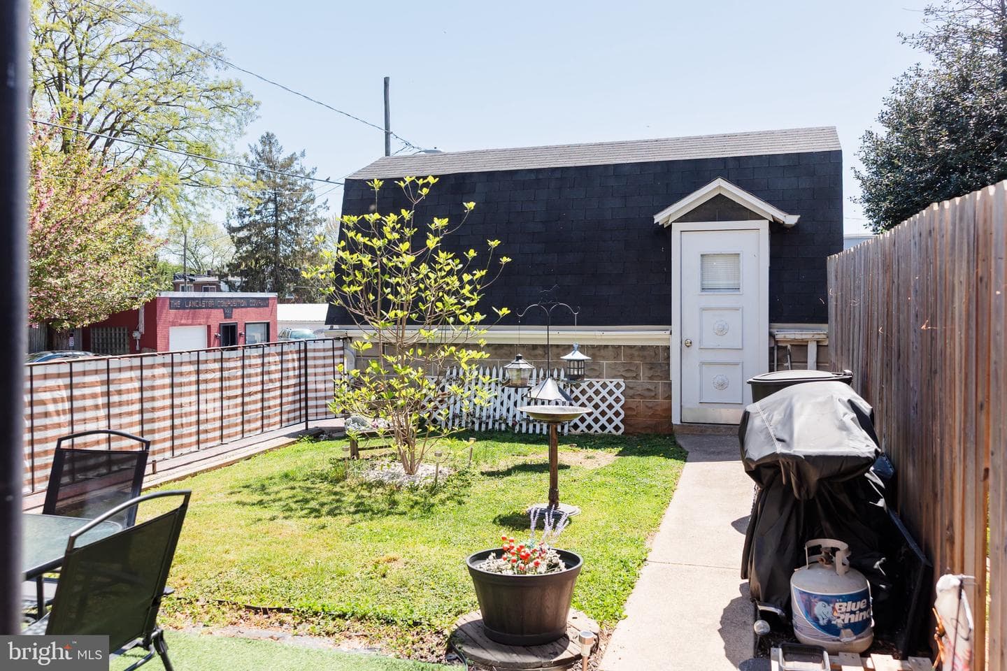 26 E Liberty Street photo 8