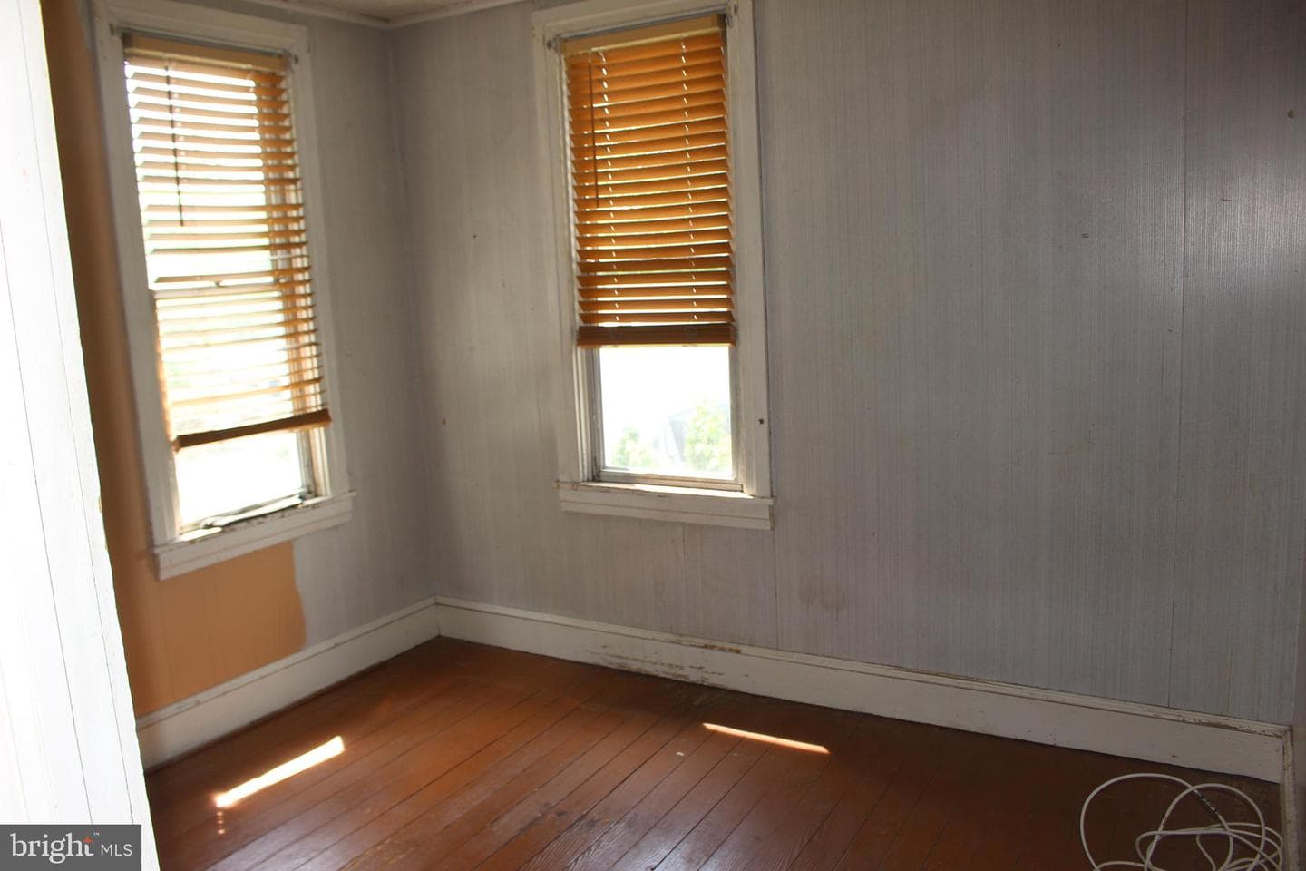 527 W Market Street photo 20