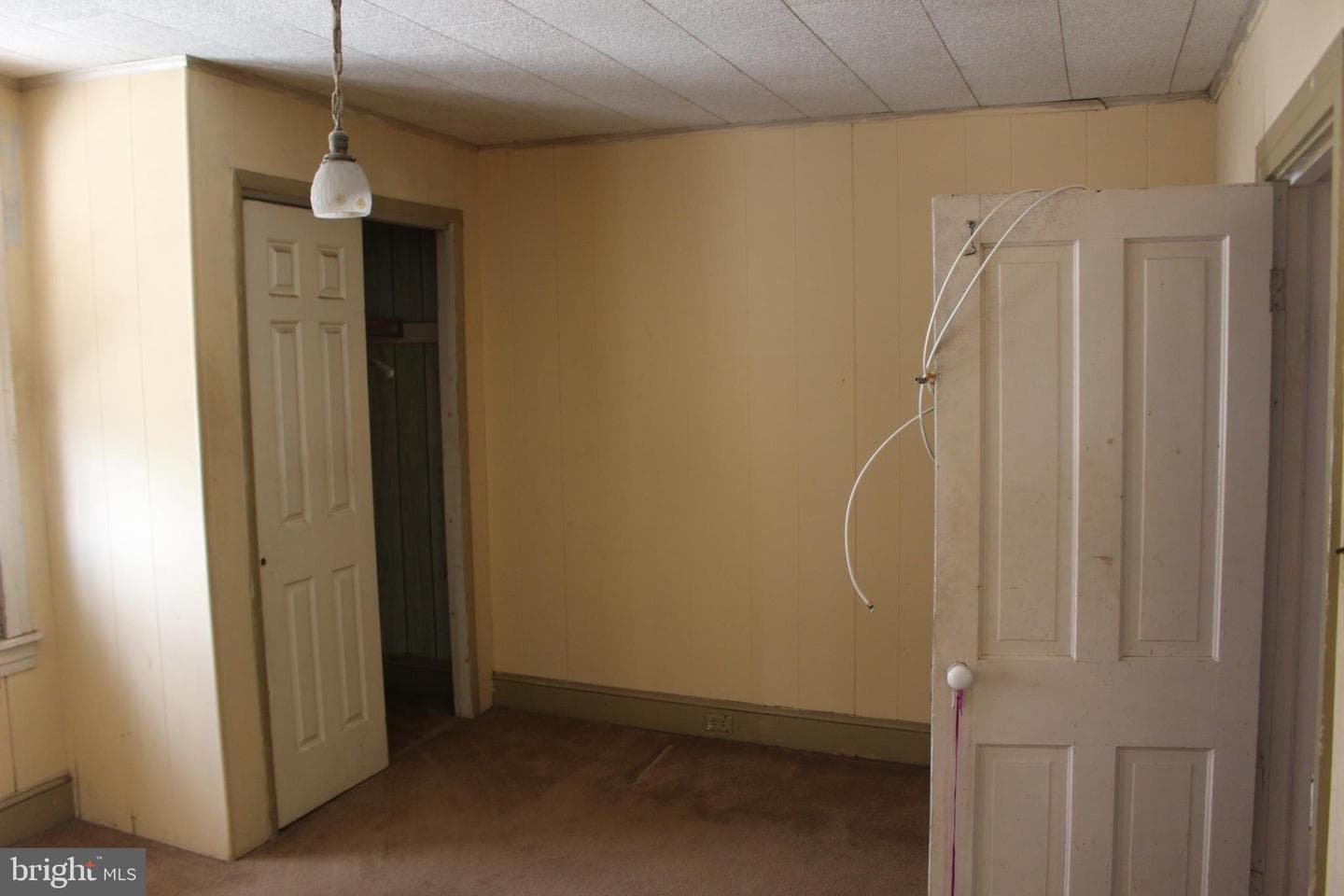 527 W Market Street photo 23