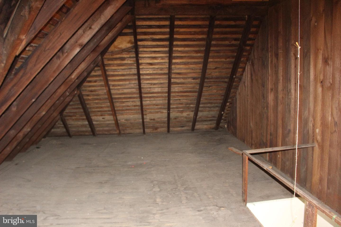 527 W Market Street photo 27