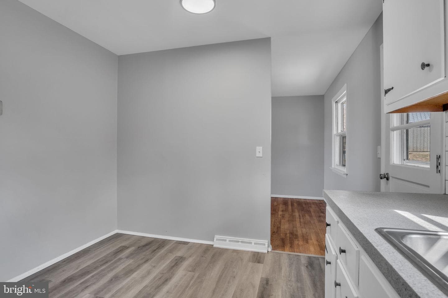 430 Lemon Street photo 12