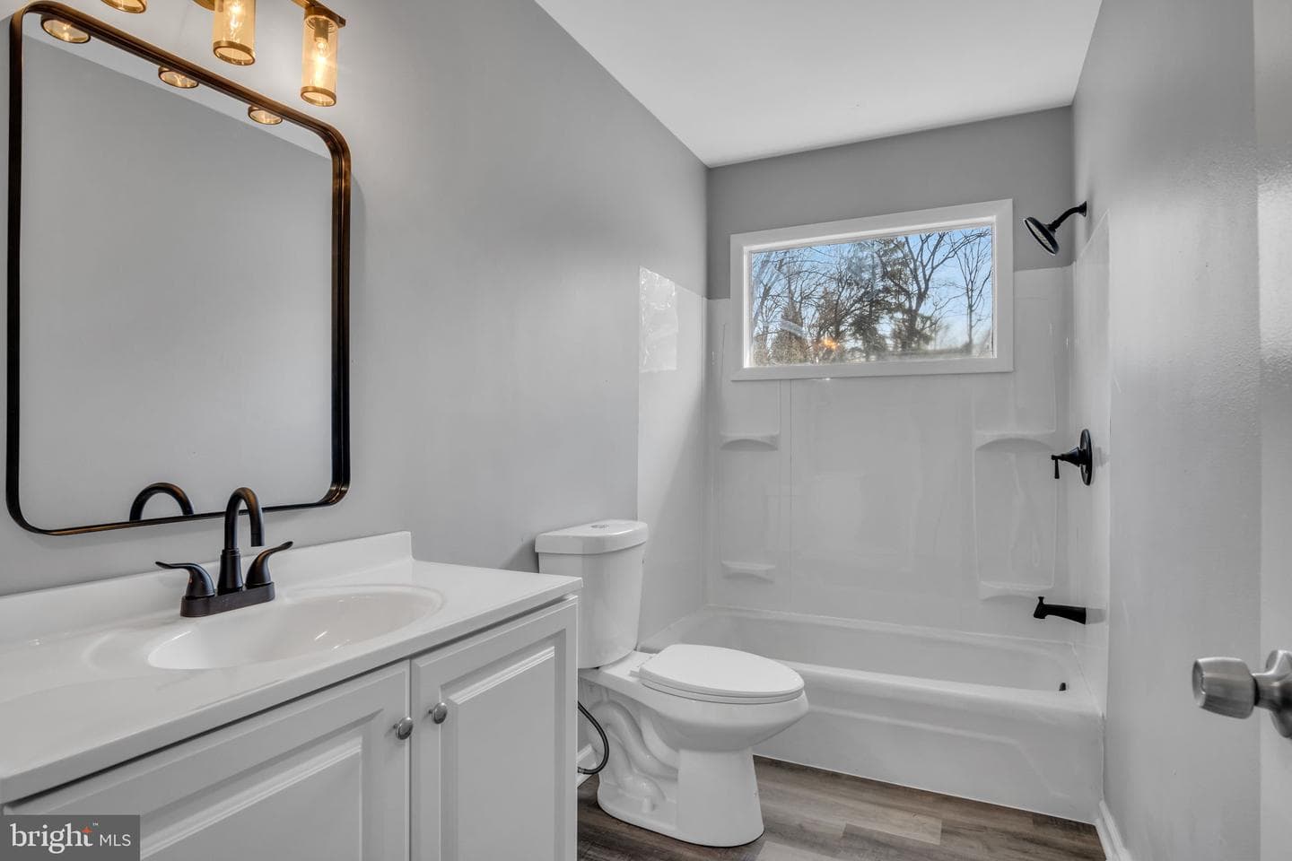 430 Lemon Street photo 15