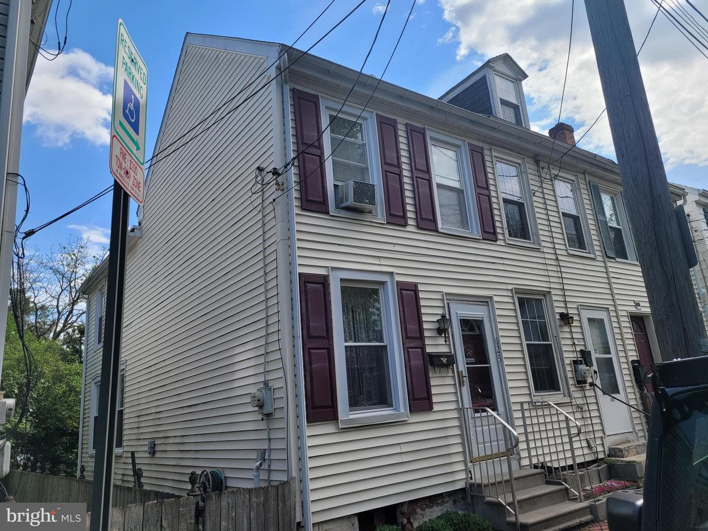 625 5th Street photo 1