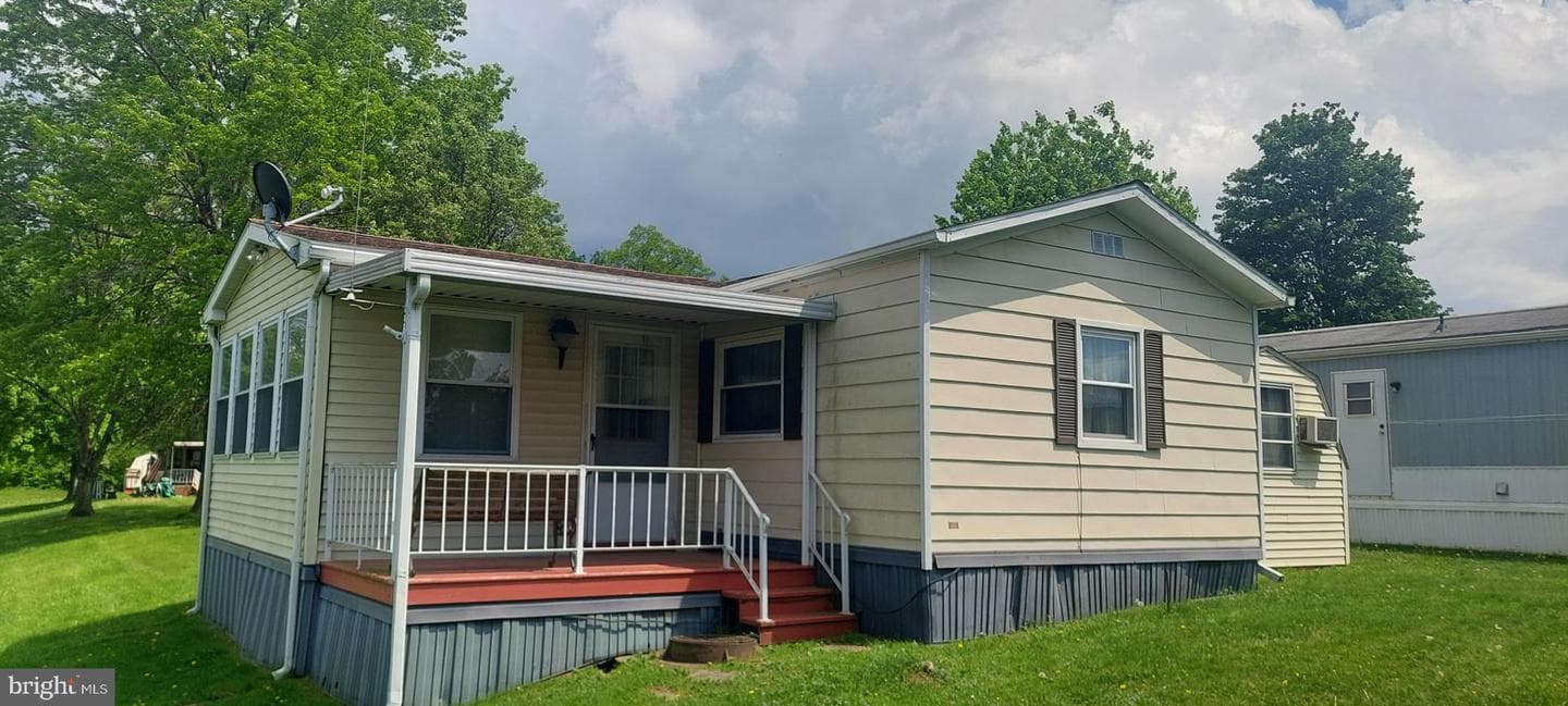 25 Stony Run Village photo 3