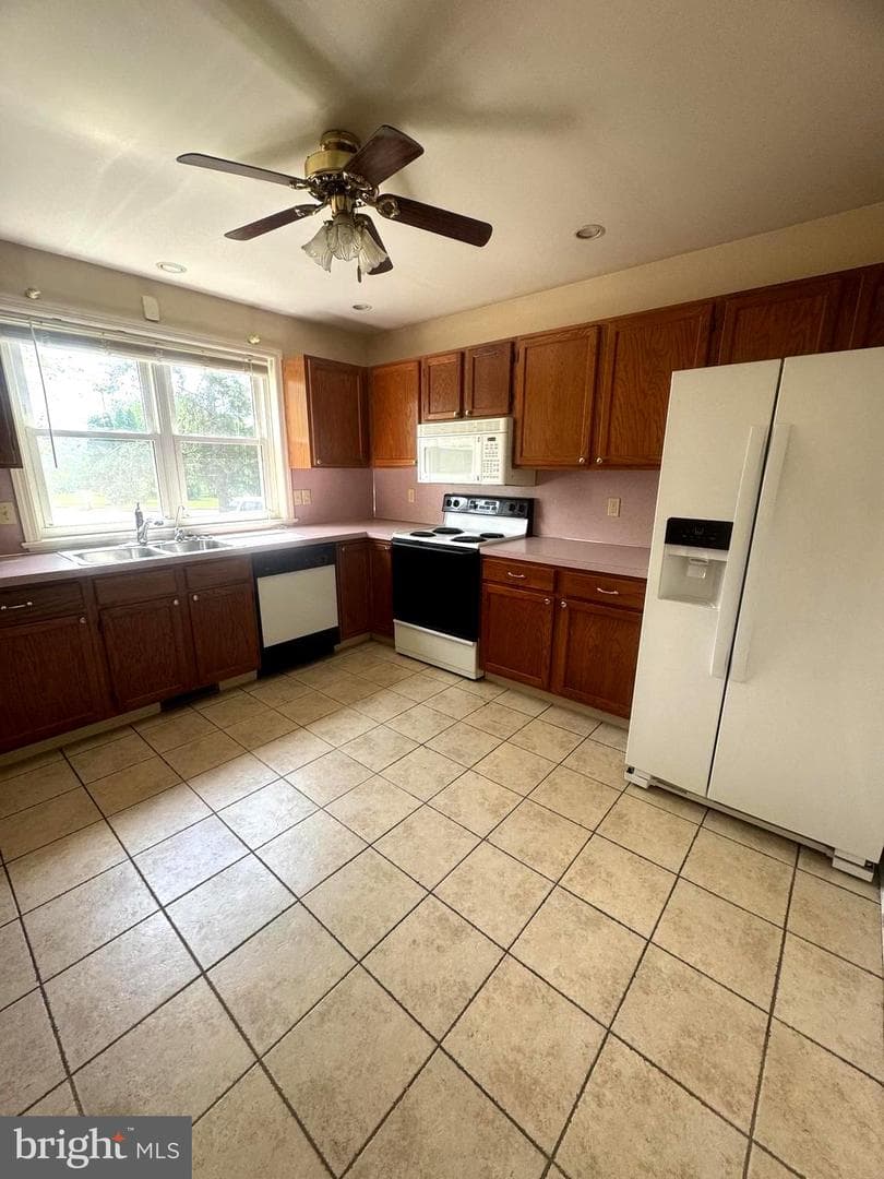 202 Rocklawn Lane photo 3