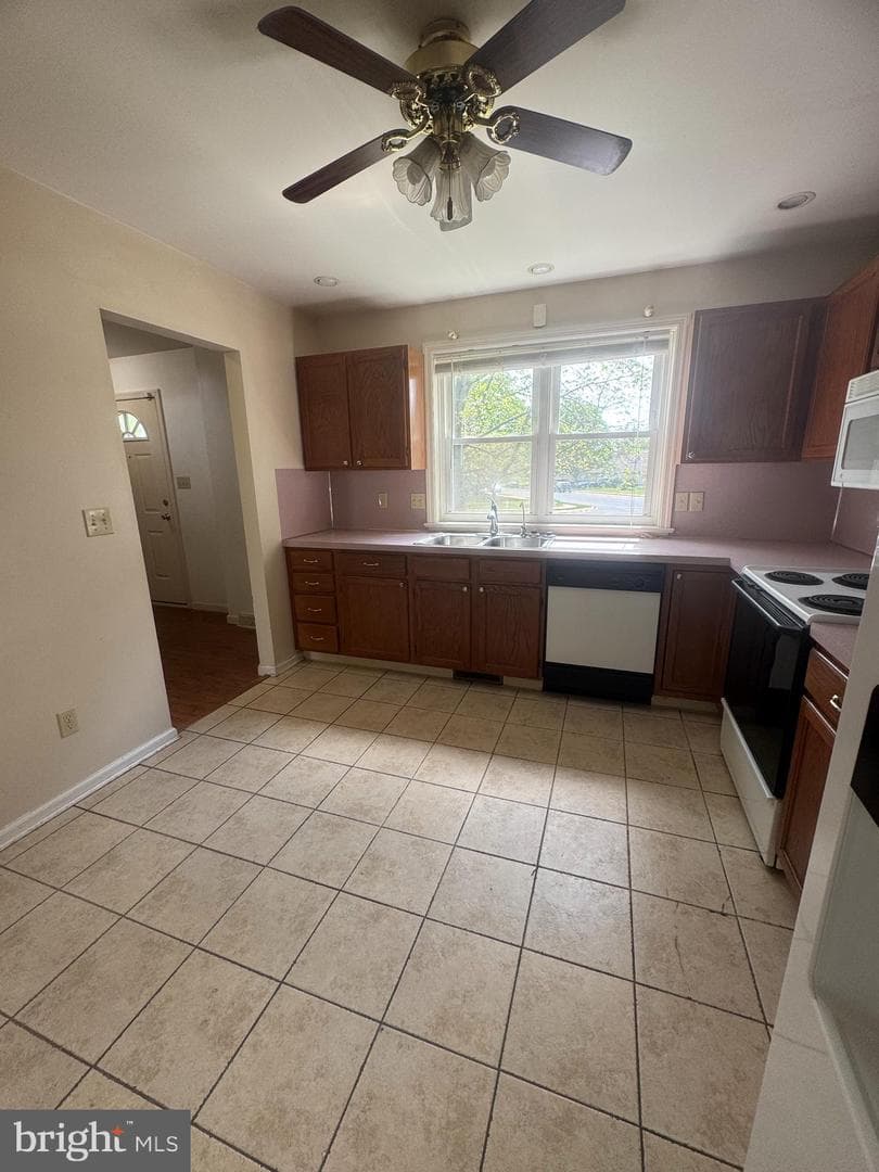 202 Rocklawn Lane photo 4