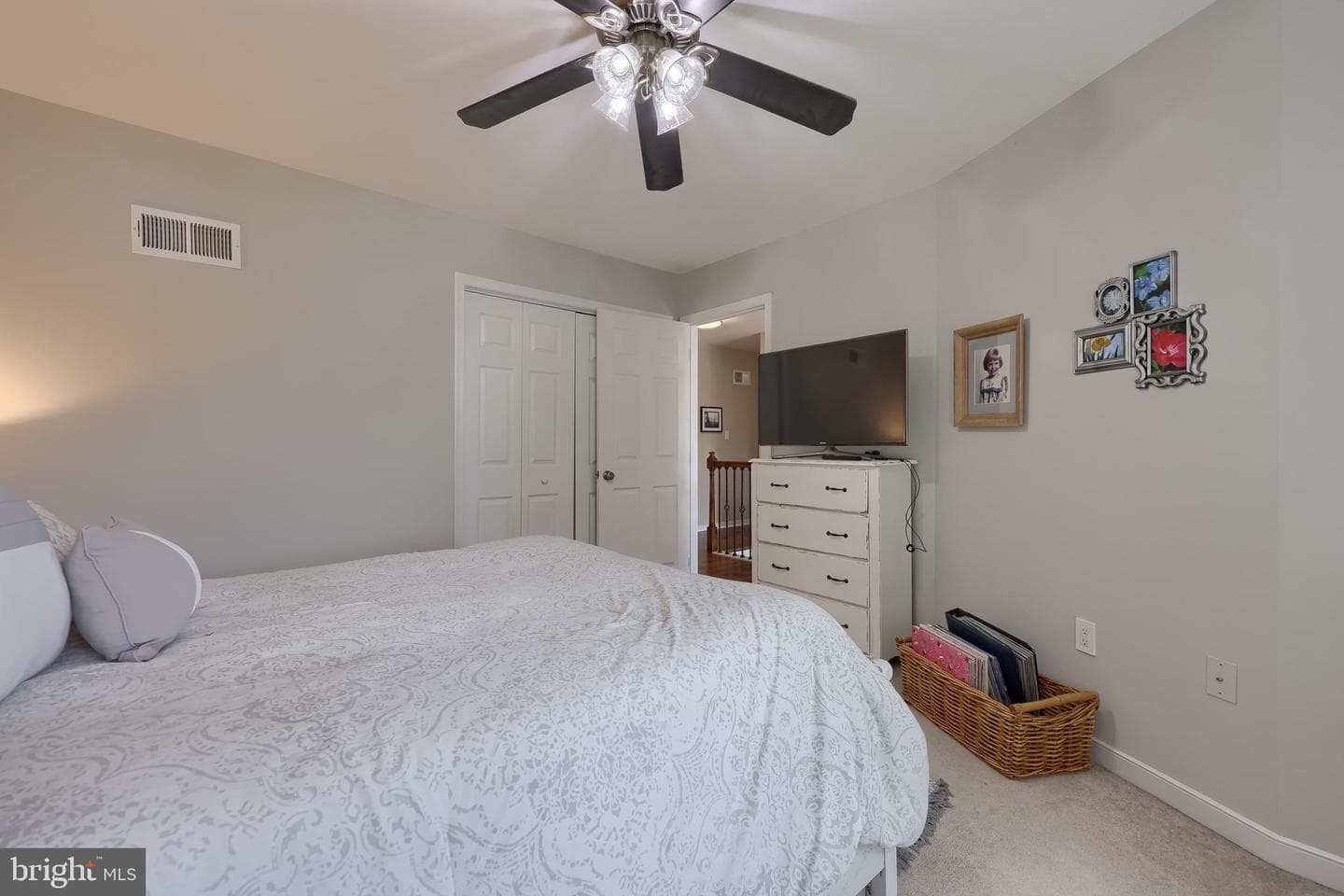 315 Royal Hunt Way photo 43
