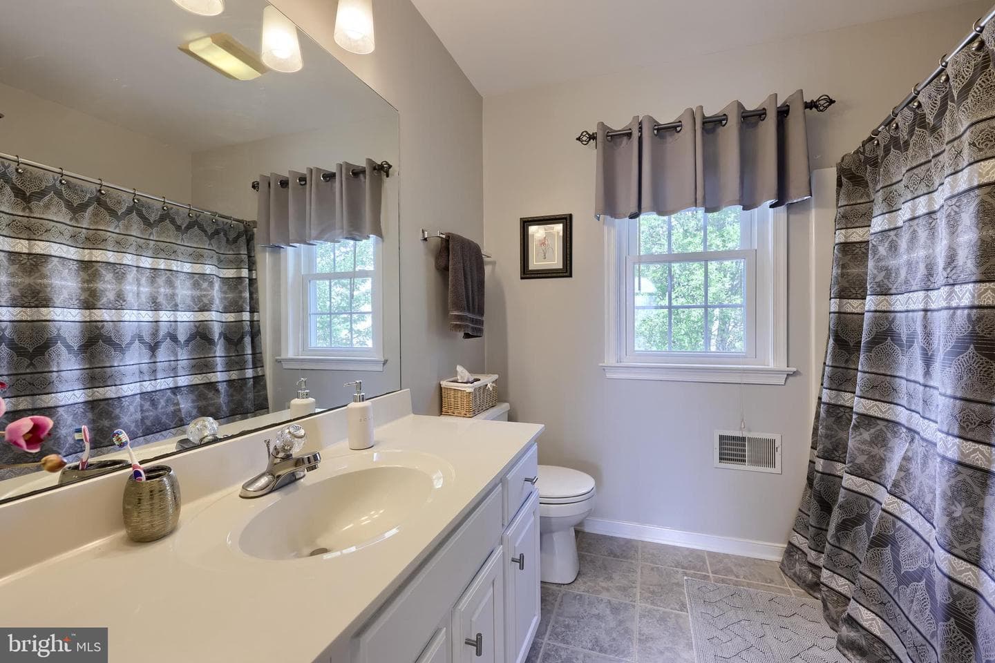 315 Royal Hunt Way photo 45