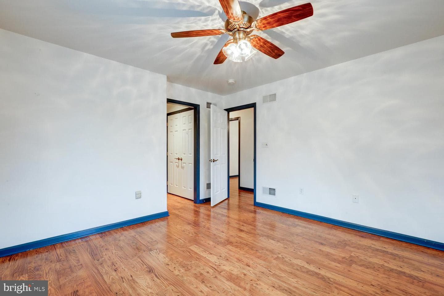 57 Carriage Drive photo 27