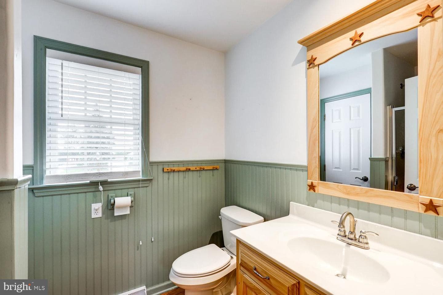57 Carriage Drive photo 33
