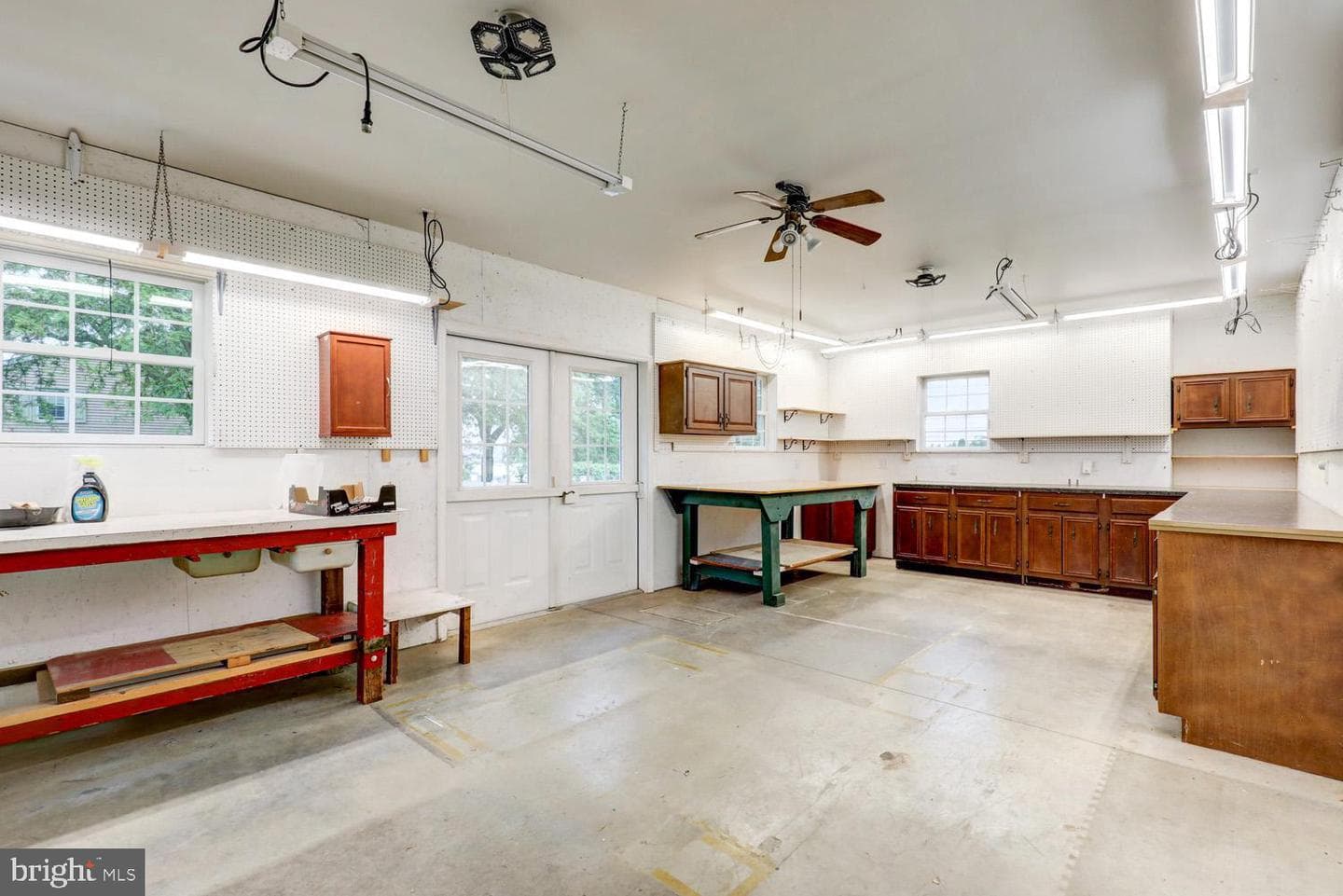 57 Carriage Drive photo 37