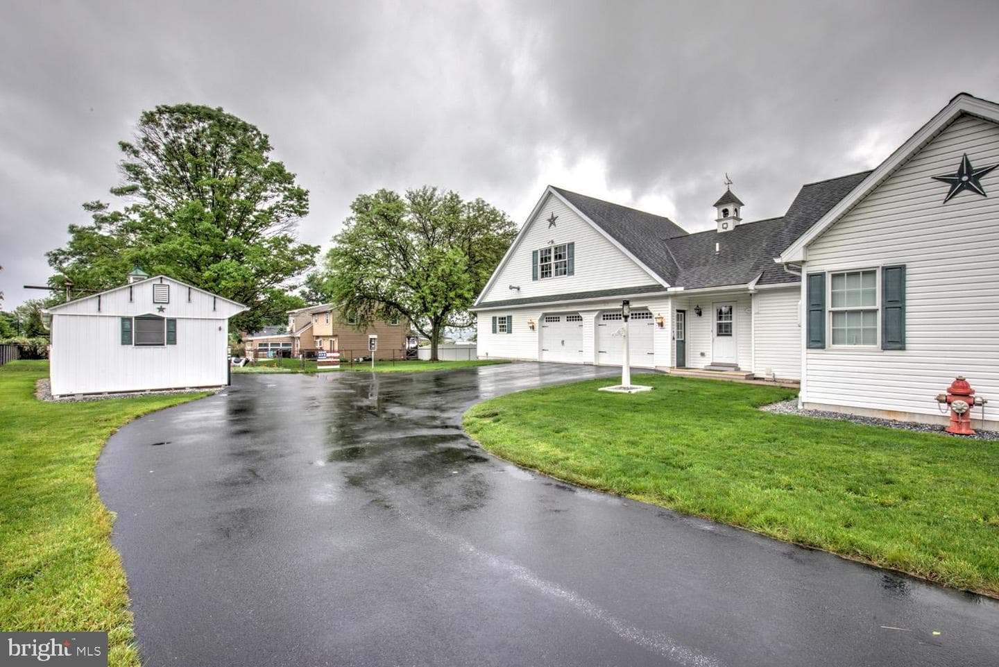 57 Carriage Drive photo 7