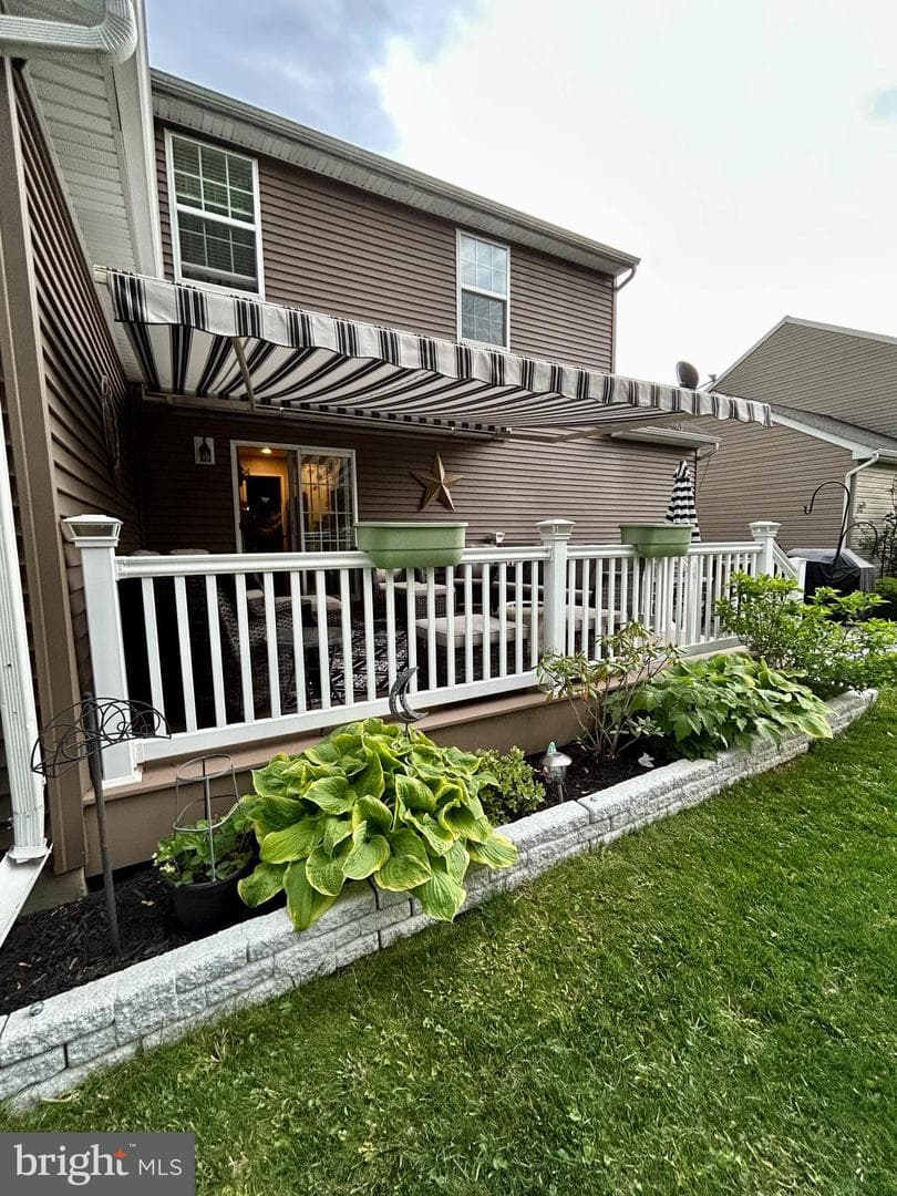 896 Fenton Avenue photo 36