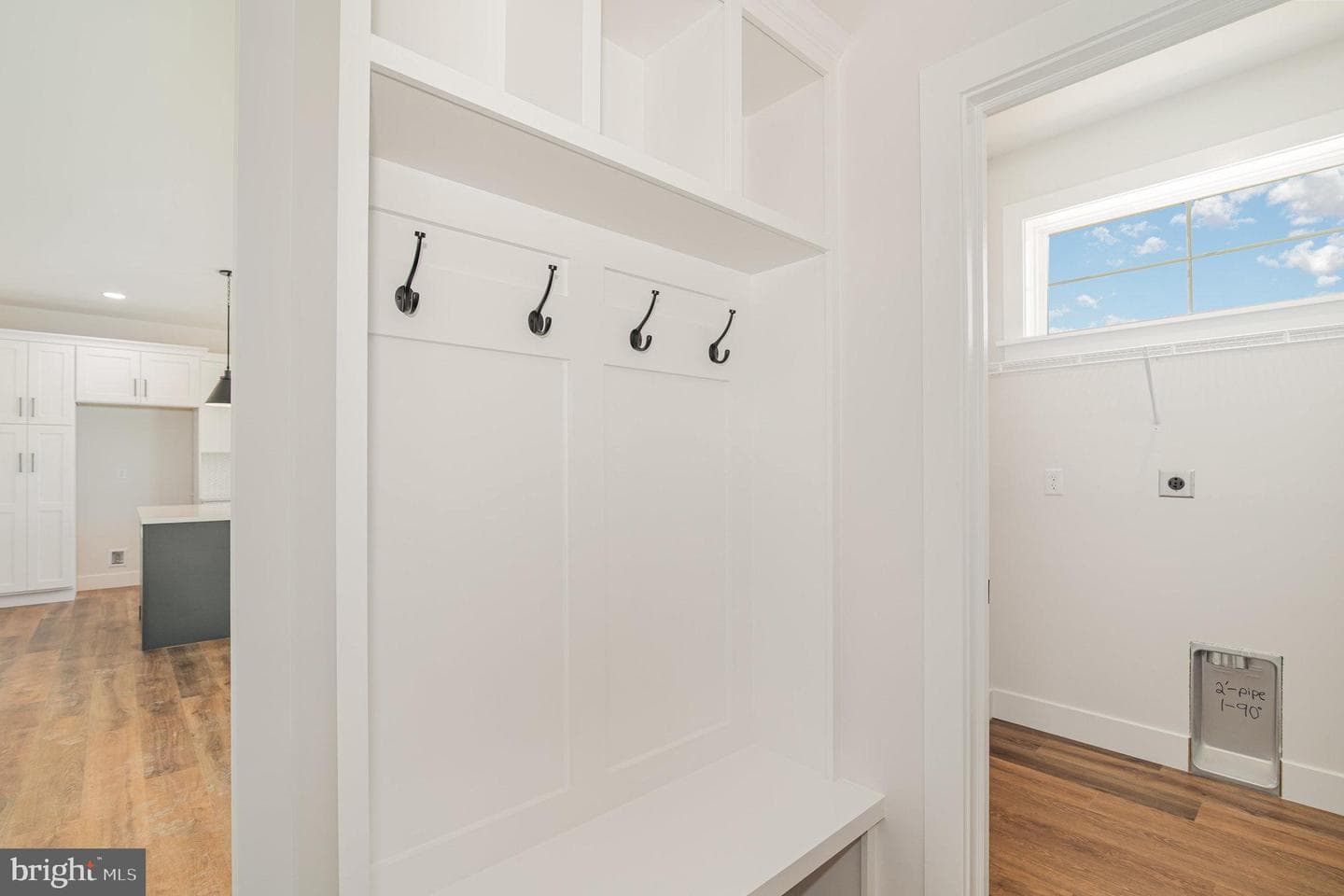 2085 Andrew Avenue photo 13