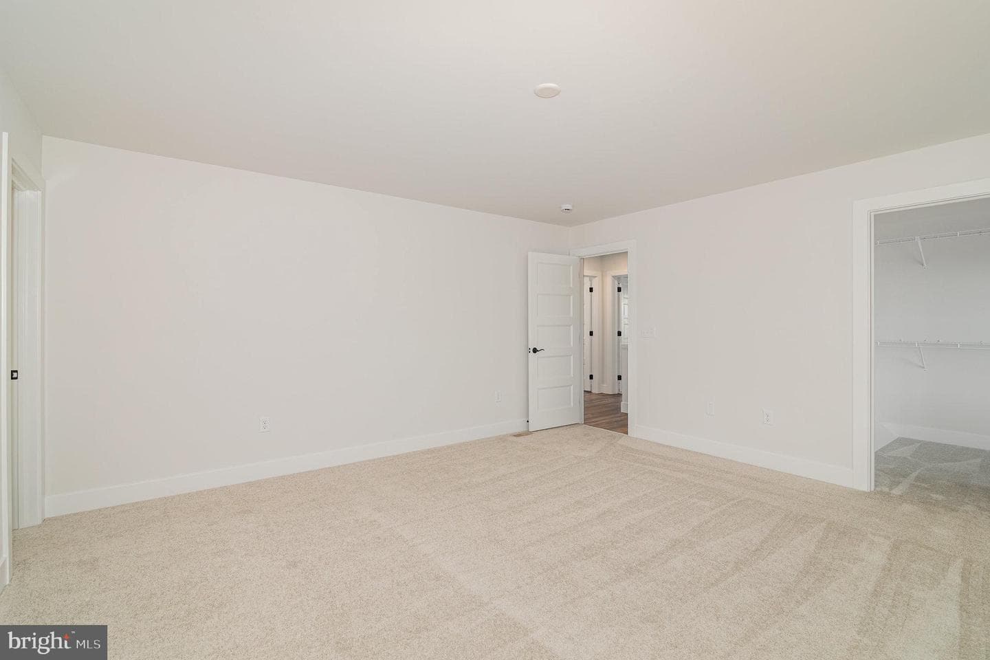 2085 Andrew Avenue photo 15