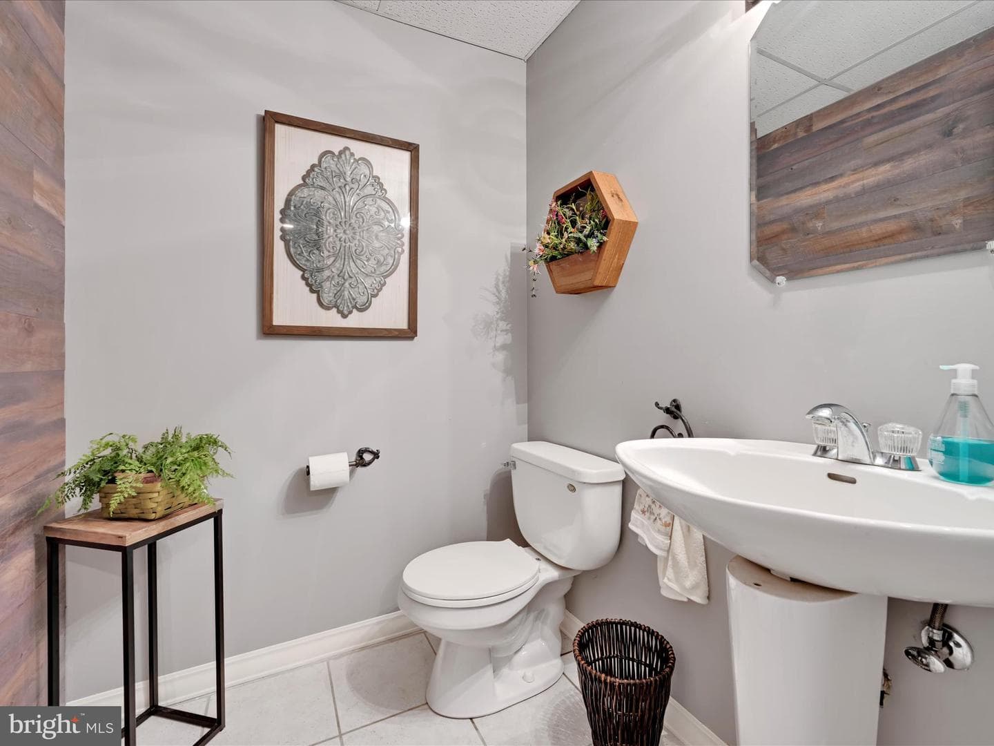 1304 Marilyn Avenue photo 27