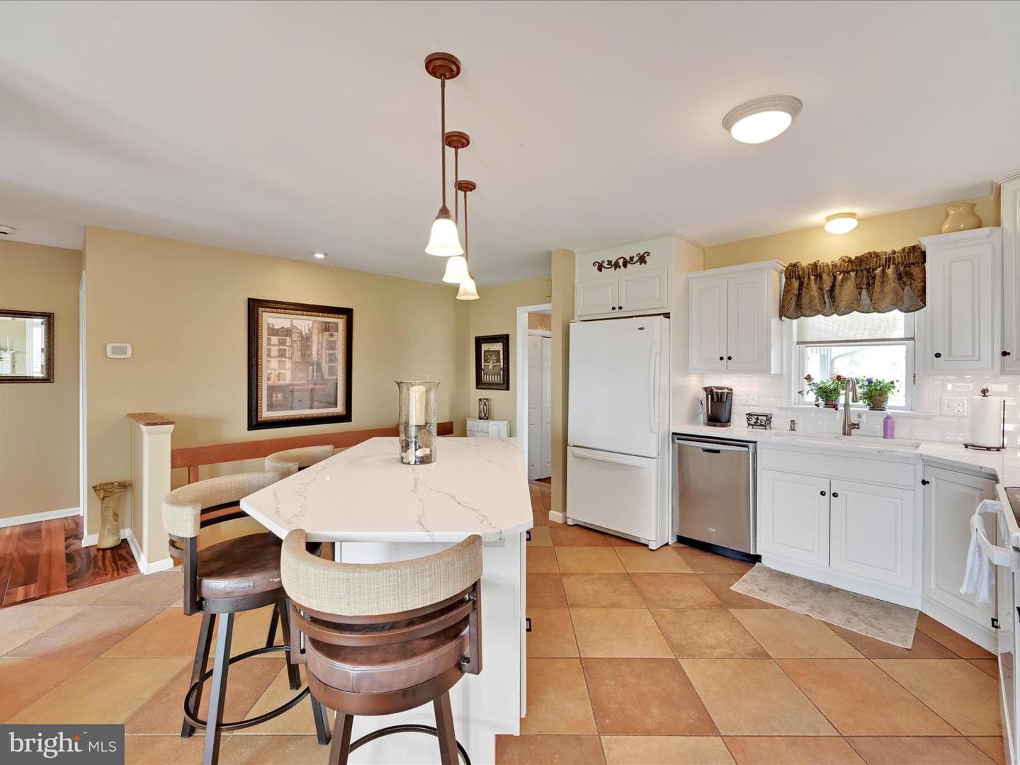1304 Marilyn Avenue photo 9