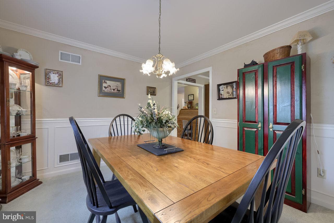 1015 Flagstone Court photo 24