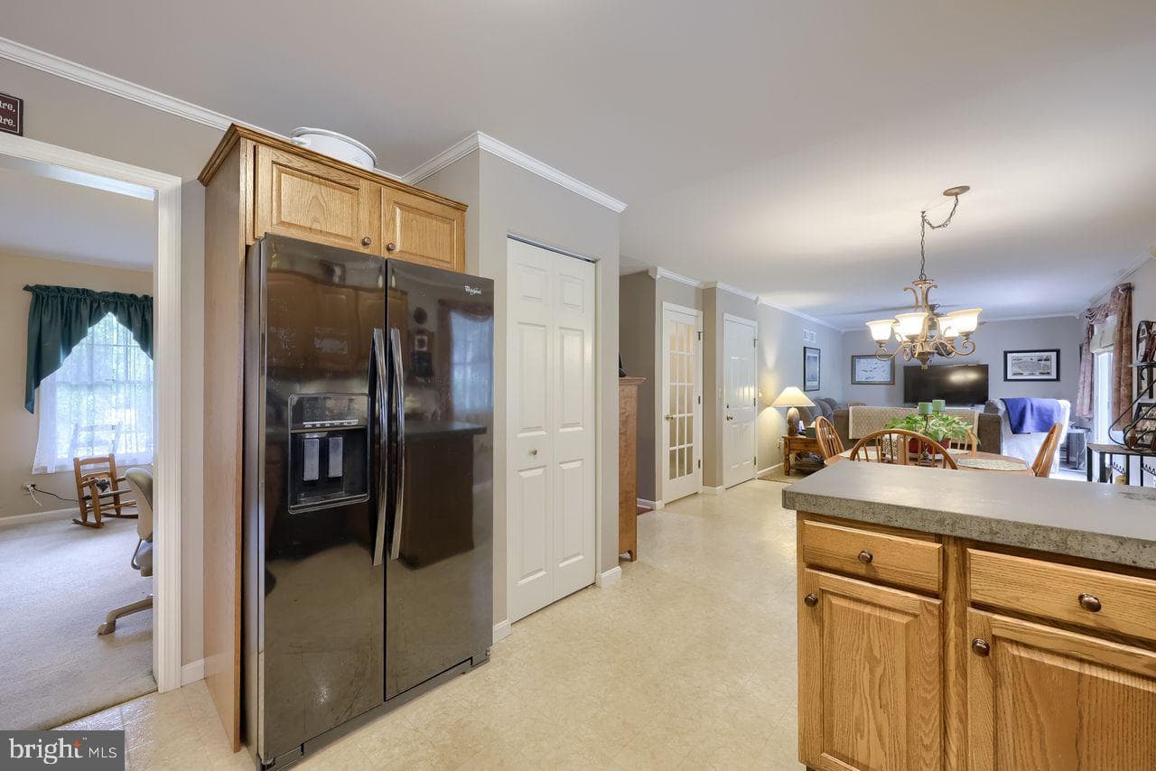 1015 Flagstone Court photo 27