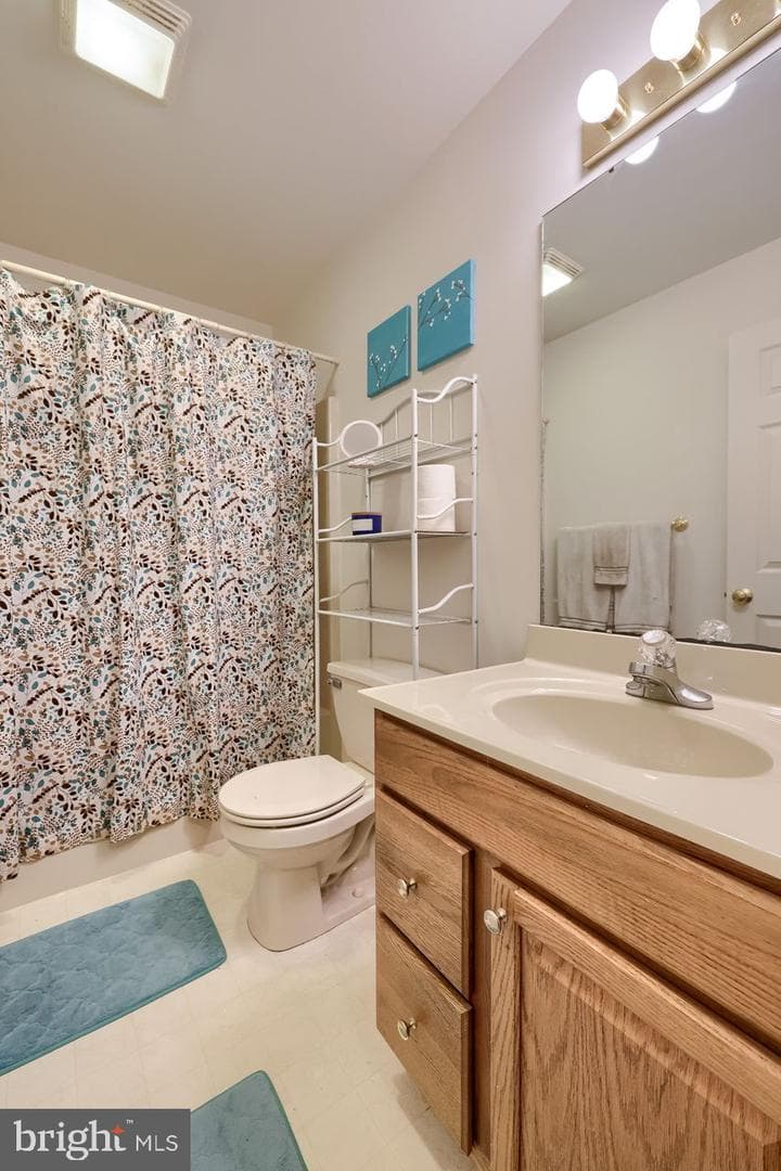 1015 Flagstone Court photo 45