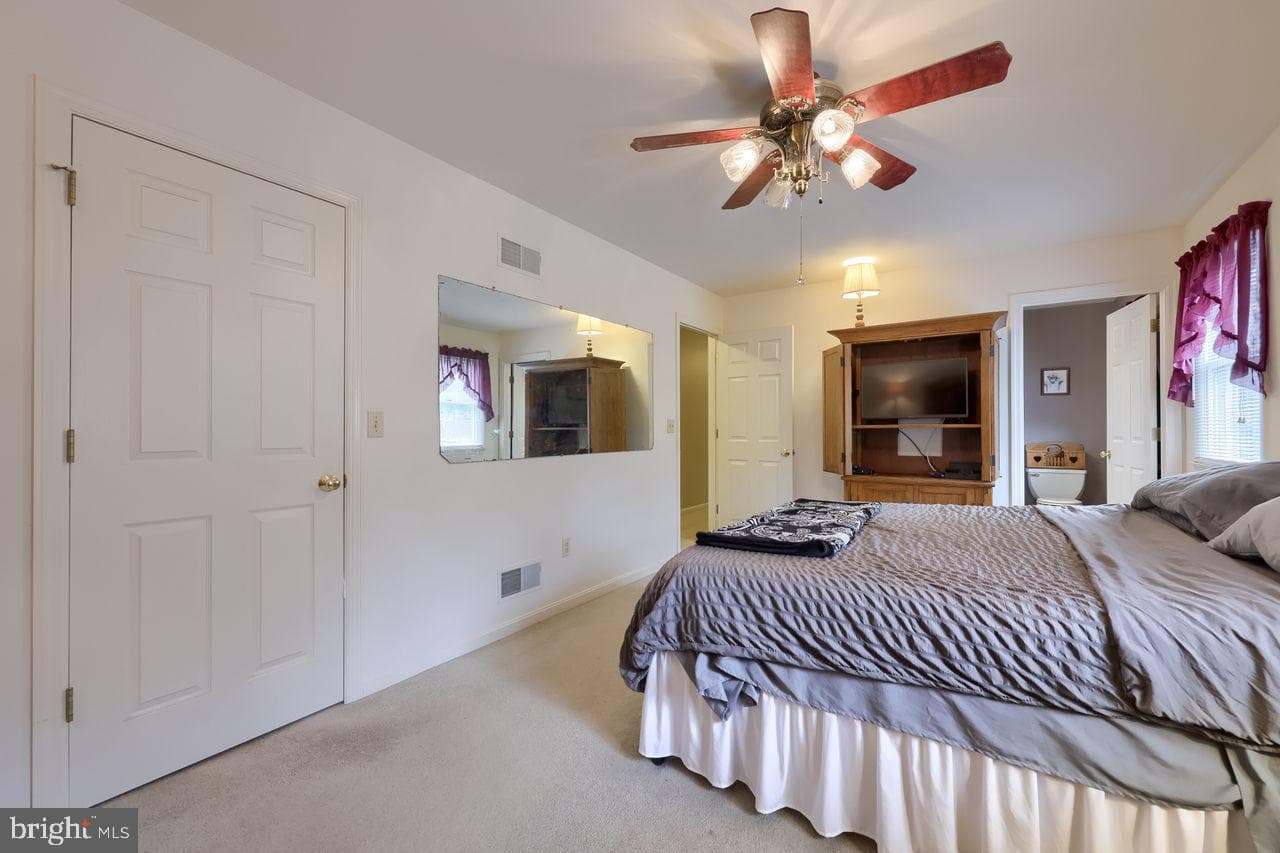 1015 Flagstone Court photo 48