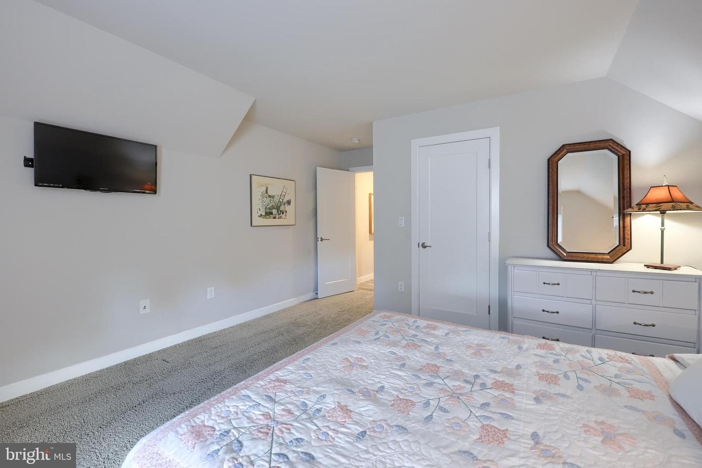 1525 Fieldstone Drive photo 23