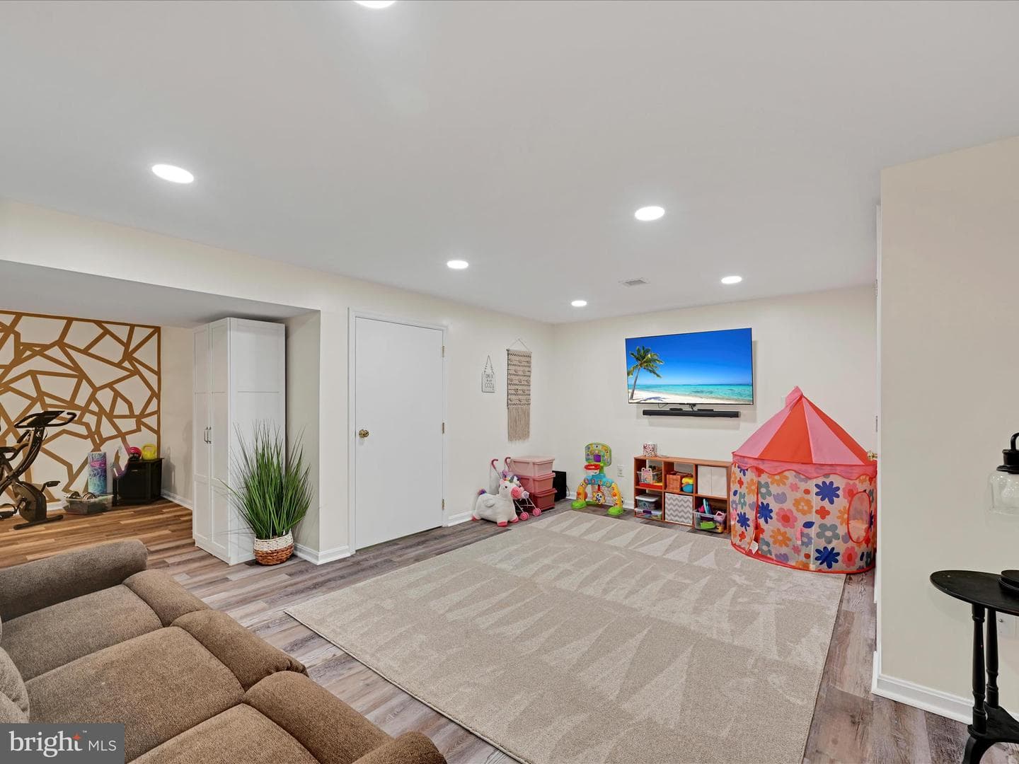 43 Evans Drive photo 24