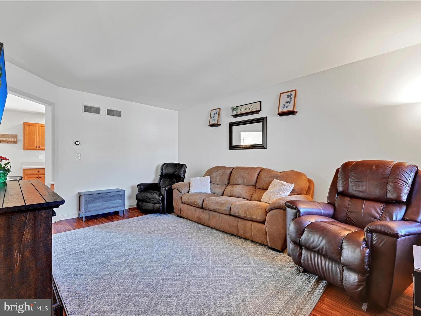 43 Evans Drive photo 8