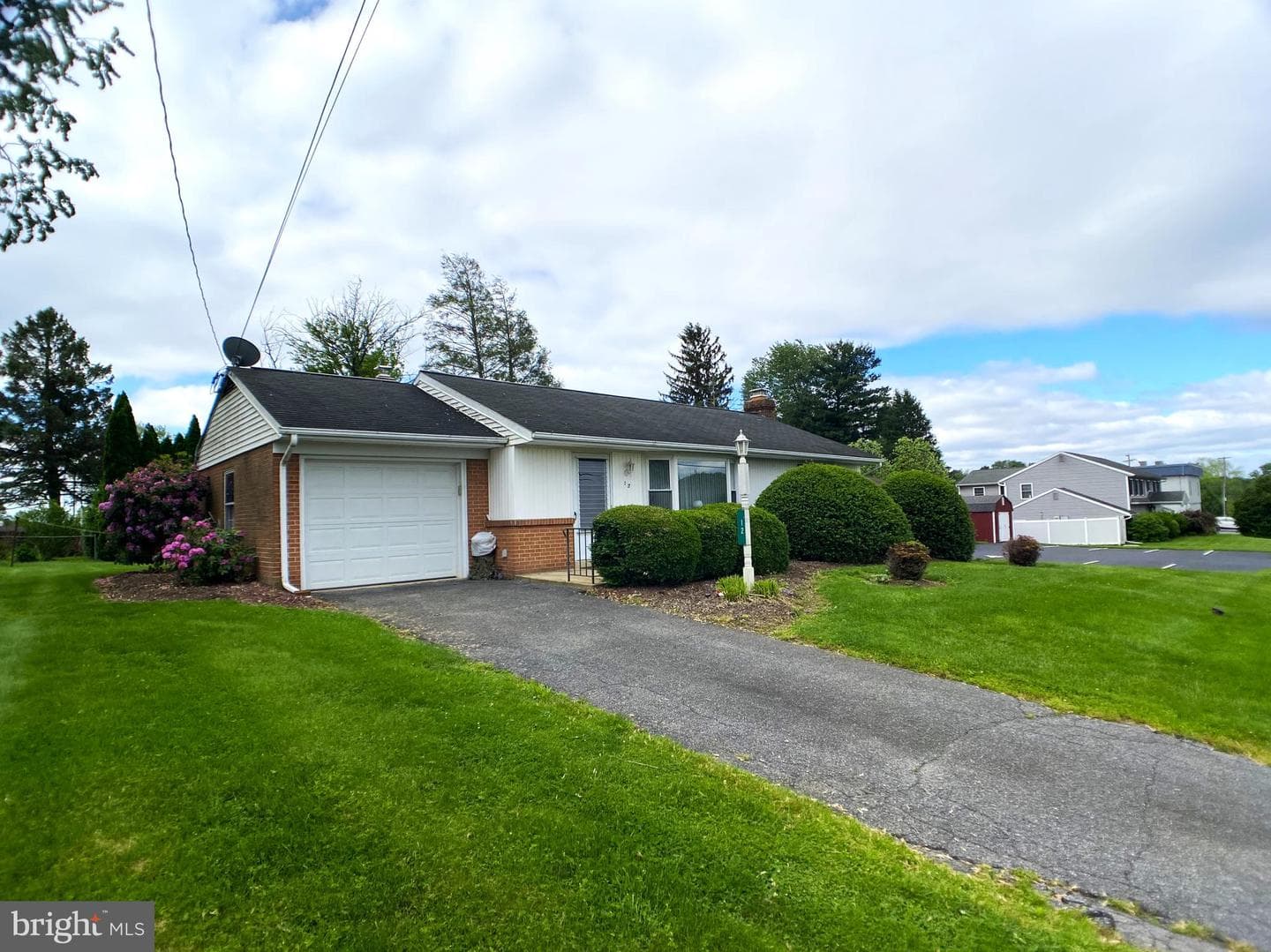 12 Rees Drive photo 3