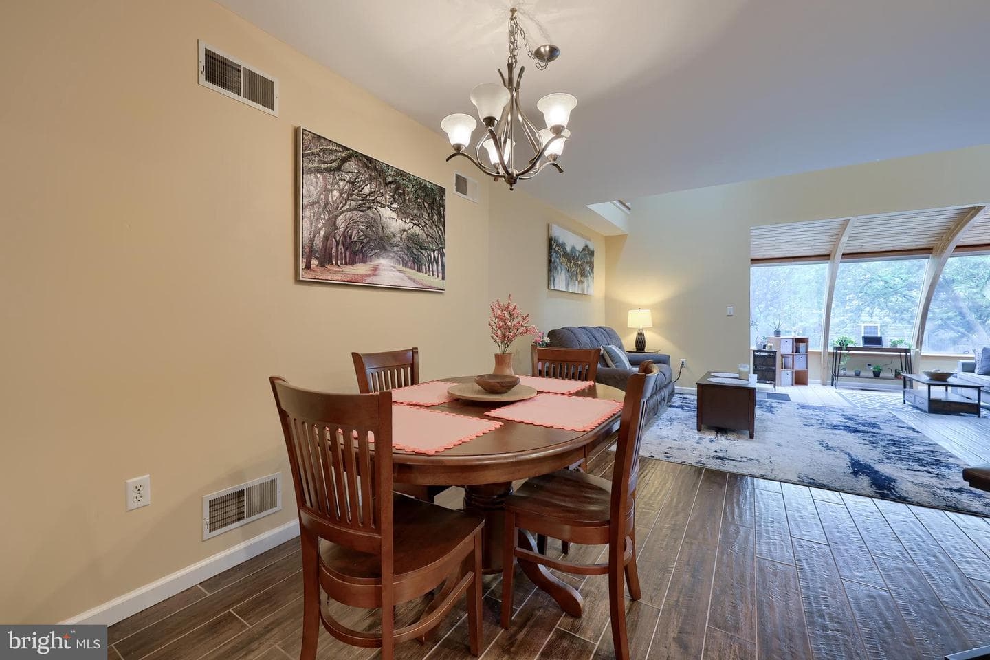 119 Pepperton Court photo 7