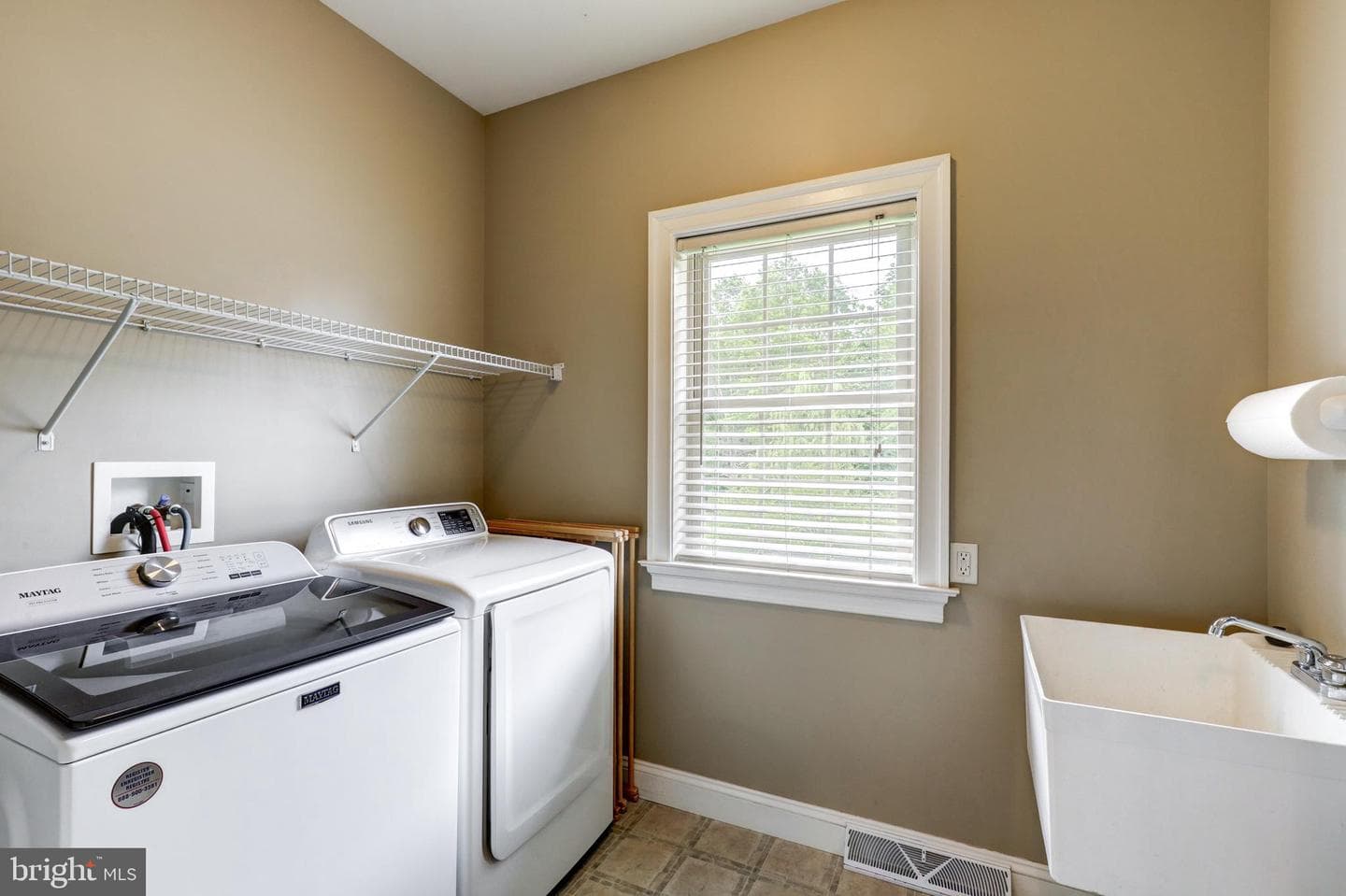 146 Pleasant Valley Road photo 30