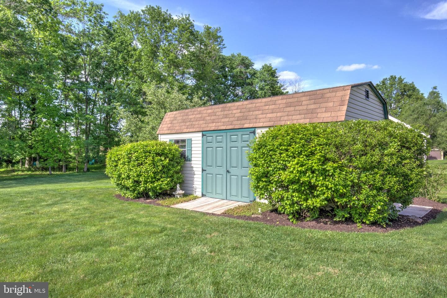 146 Pleasant Valley Road photo 54