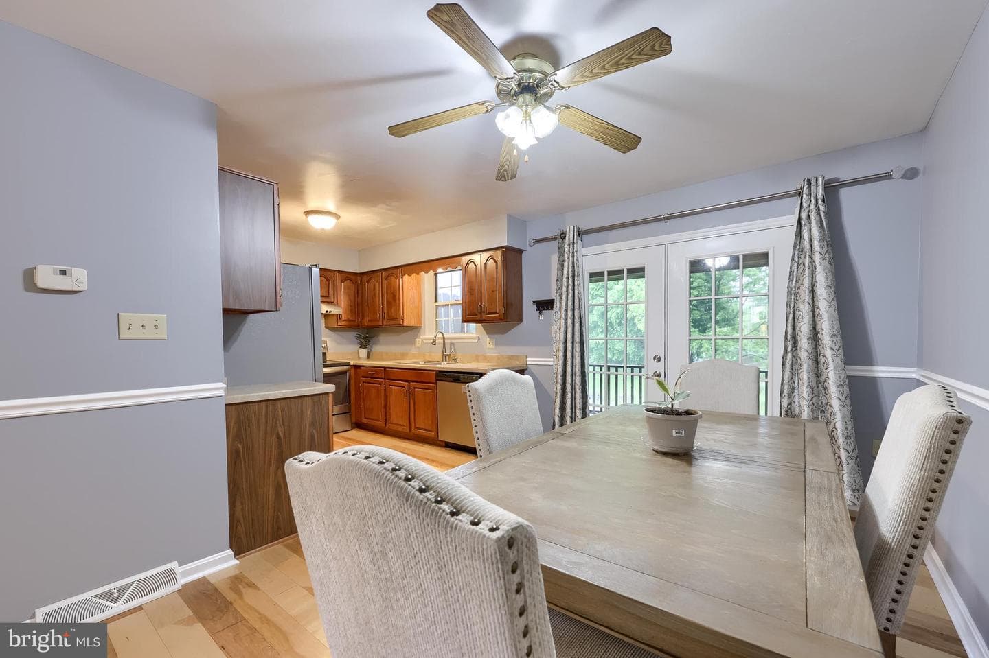 460 Dohner Drive photo 15