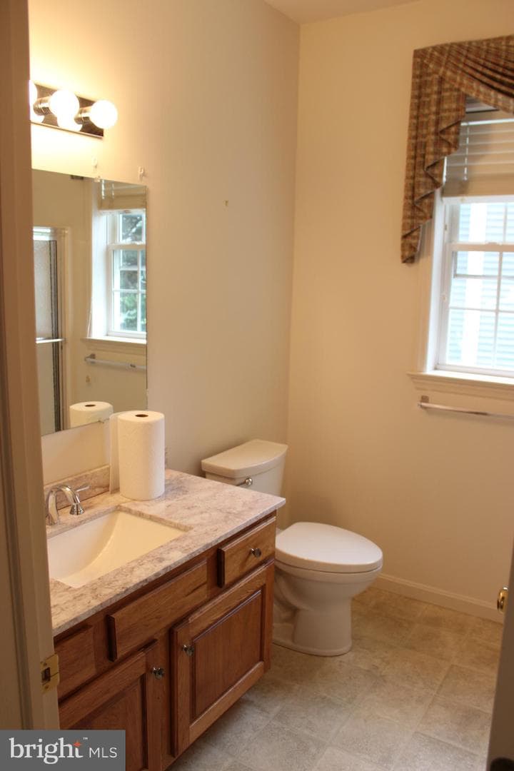 15 Reagan Drive photo 17
