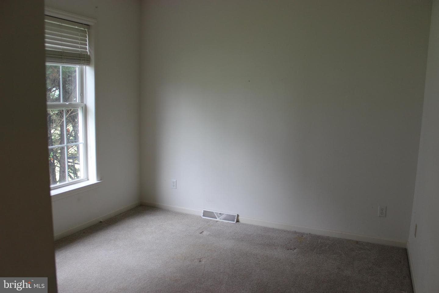 15 Reagan Drive photo 19