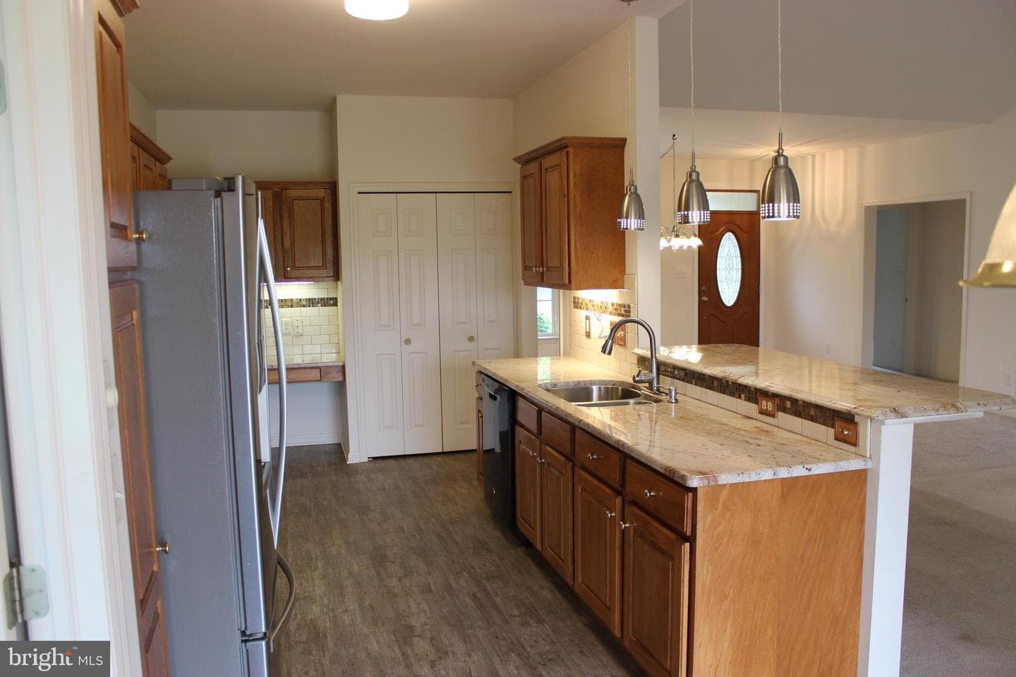 15 Reagan Drive photo 7