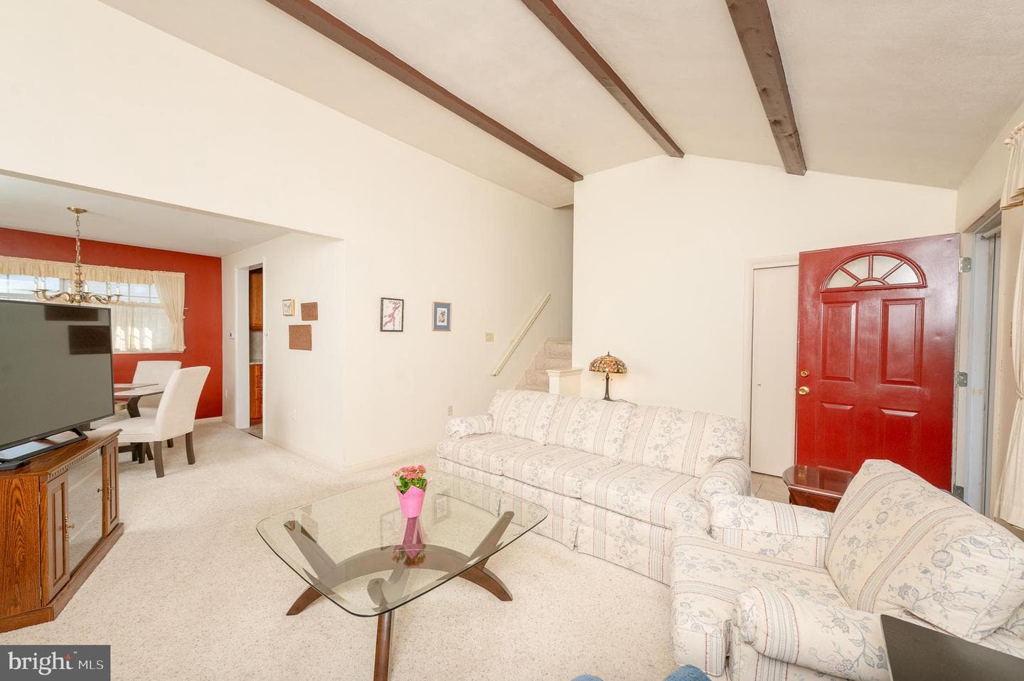 684 Gentry Drive photo 6
