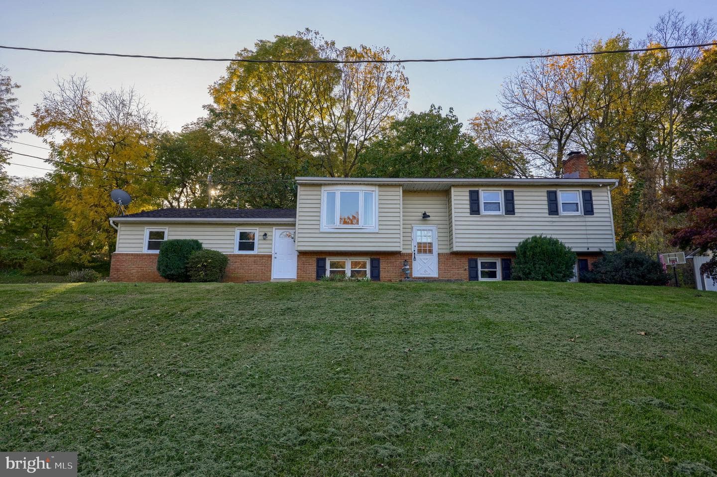 60 N Conestoga Drive photo 2
