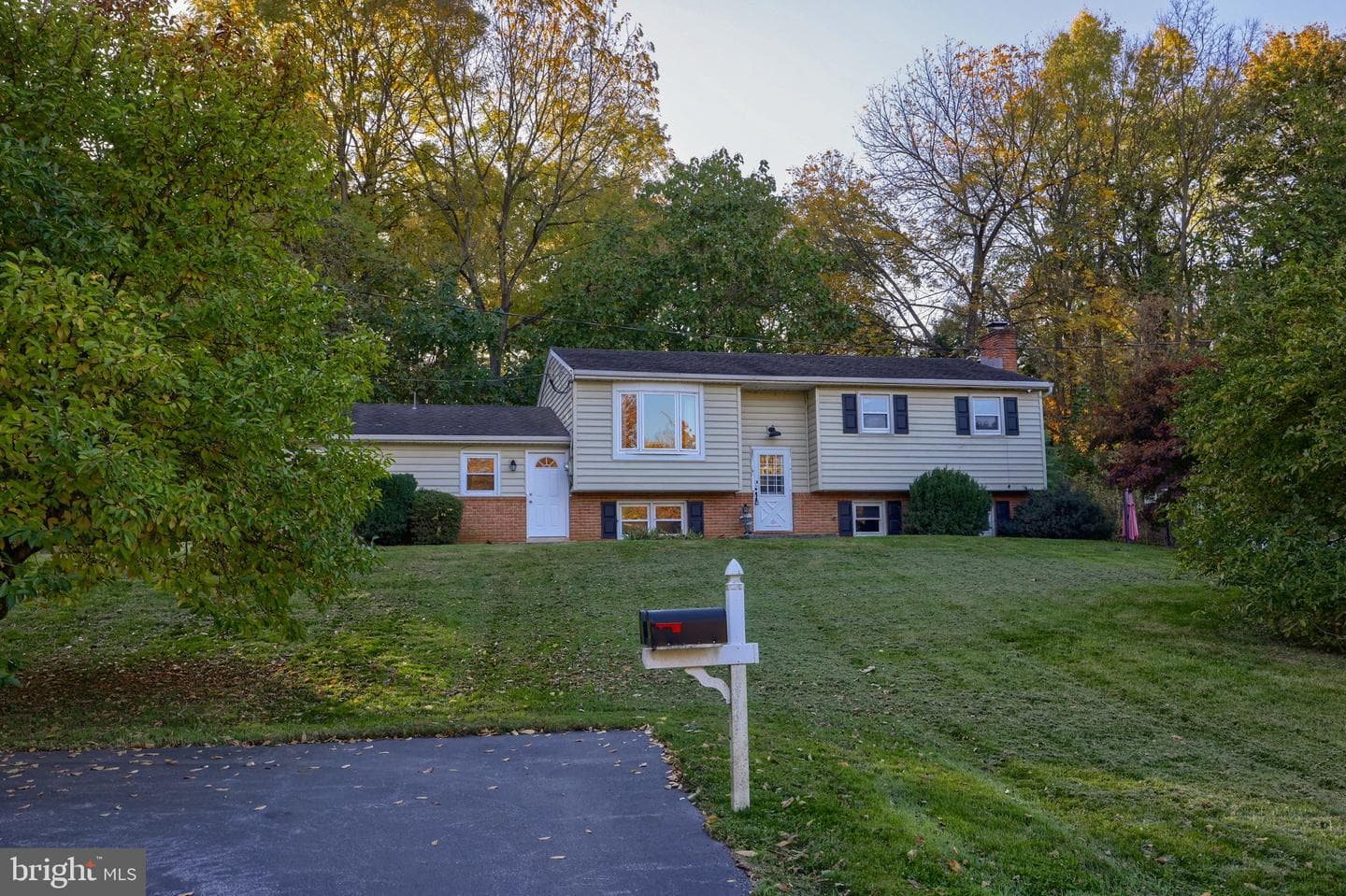 60 N Conestoga Drive photo 57